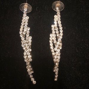 Rhinestones Earnings (Costume Jewelry)